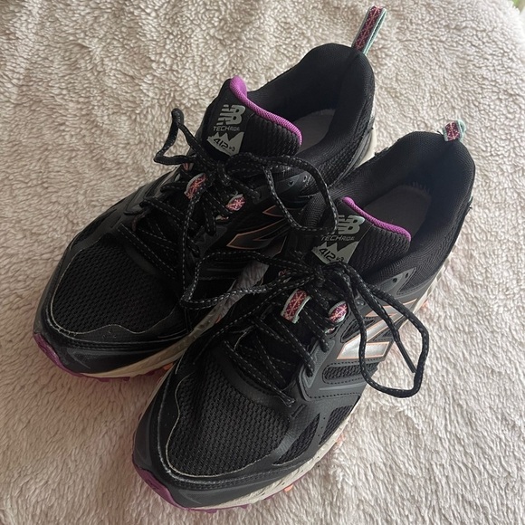 New balance 412v3 Trail Running Black Peach Gray sneaker athletic shoes - Picture 2 of 10